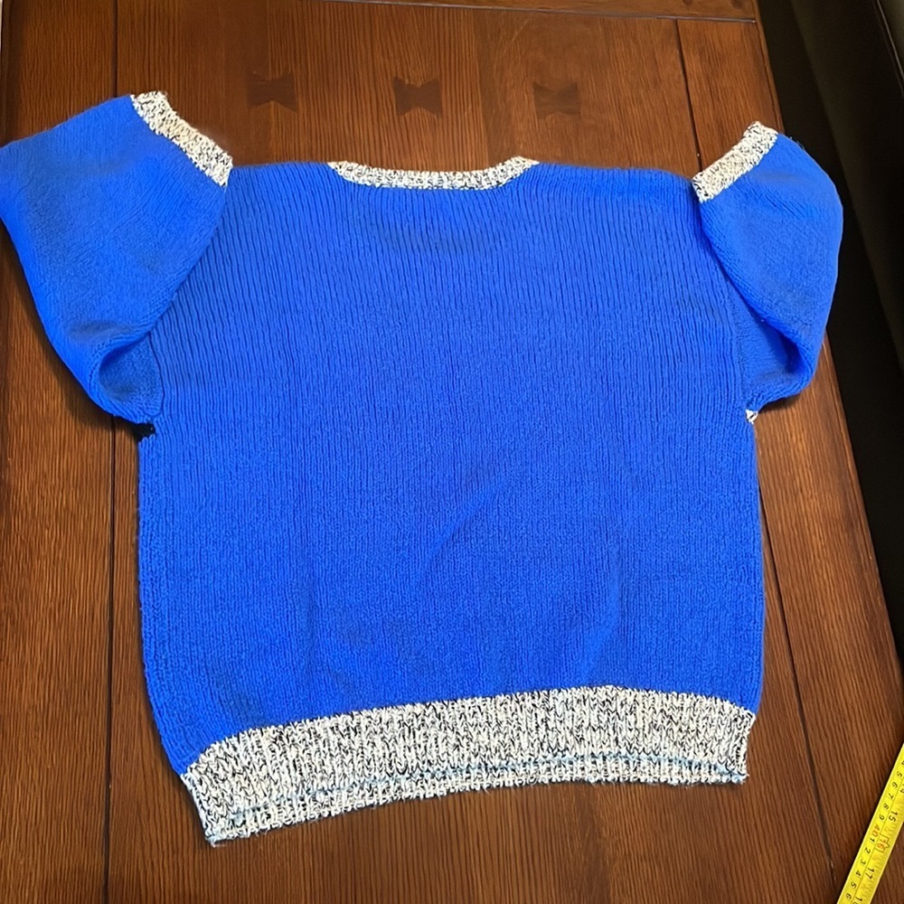Colter Bay international Retro 80's Geometric Shapes Sweater. Large - Picture 6 of 6